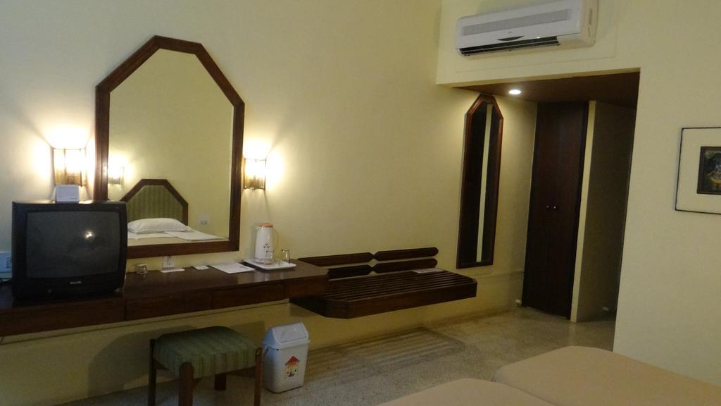 Hotel Paradise - Mysore Dasaprakash Group Exterior photo